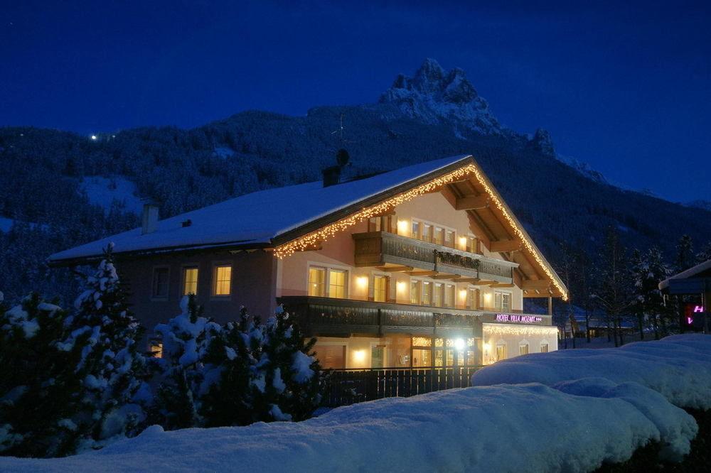 Hotel Villa Mozart ปอซซาดิฟัซซา ภายนอก รูปภาพ